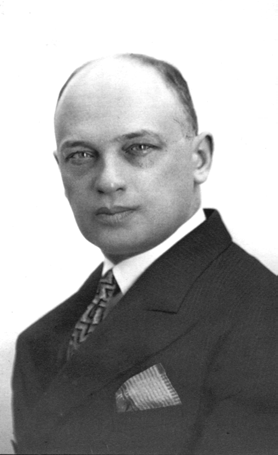 Chess Grand Master Savielly Tartakower (1887-1956)